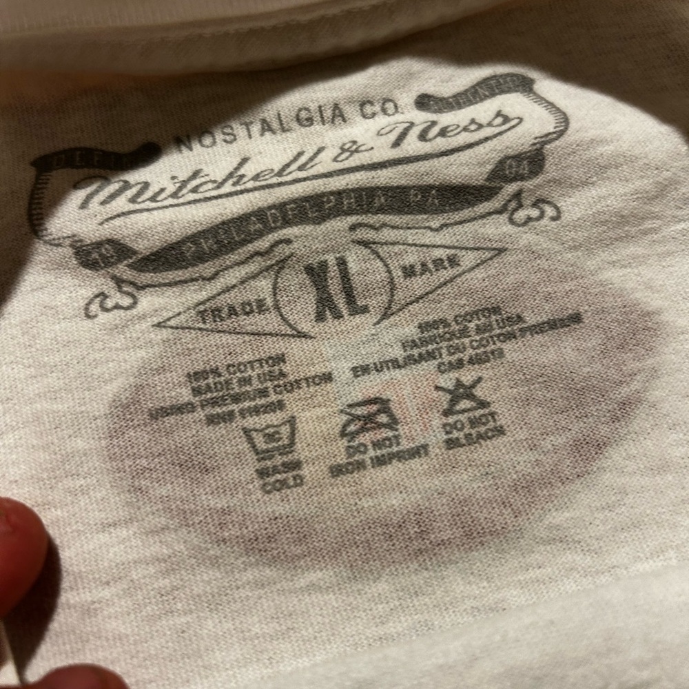 Mitchell and Ness vintage Super Bowl Fenty athletics Tee - XL - Picture 3 of 3